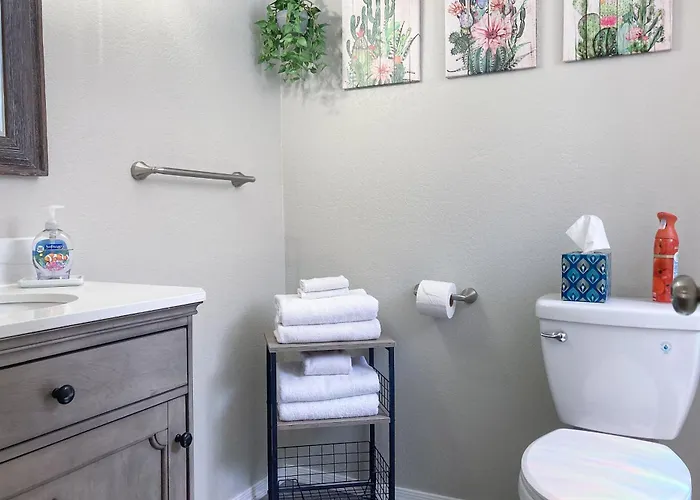 Chic Retreat Chandler