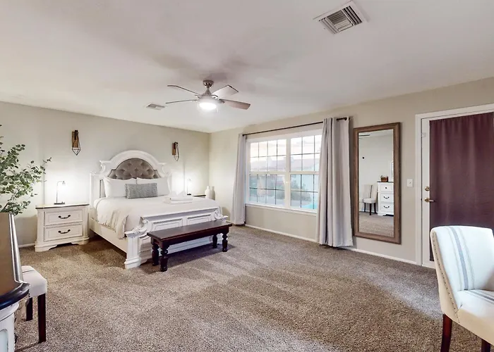 Holiday home Chic Retreat Chandler